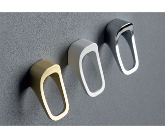 Uchwyt LAGO L-16 mm efekt matowego złota G77