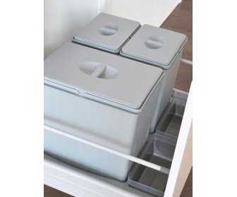 PULLBOY FLEX 600/ WYS. 300/ 16+2X7,5 kosze do segregacji odpadów